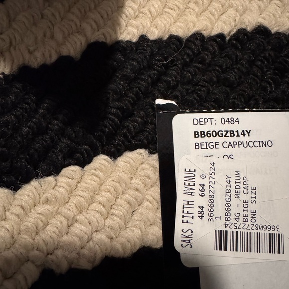 GIVENCHY 4G Wallet in Beige Cappuccino - Picture 5 of 5